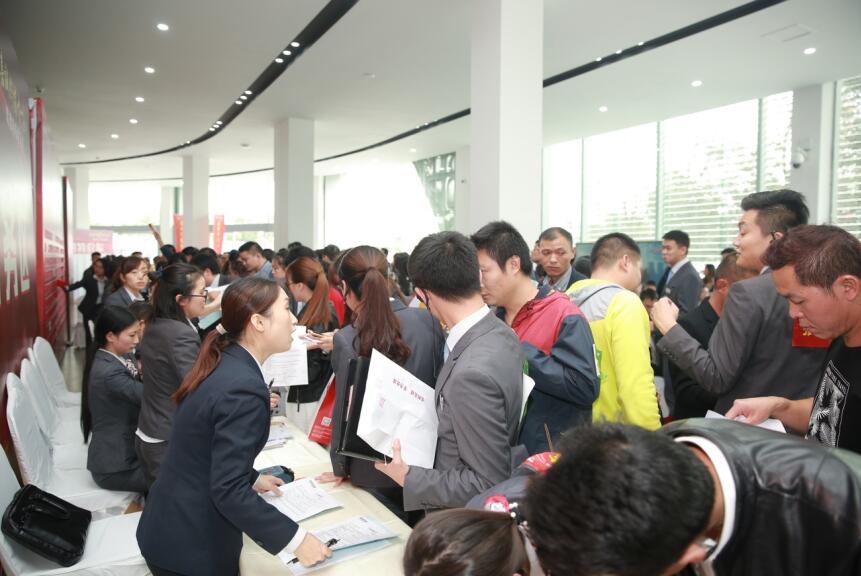 1509174215834366a112.jpg 3344332.jpg