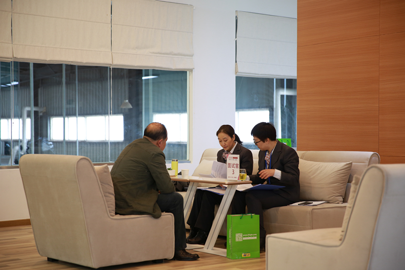 1511746916158057wy1j.jpg C12A0892.JPG