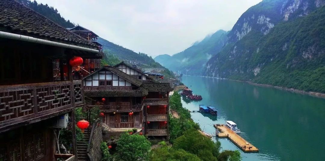 15216133412918702qe2.jpg 2.jpg