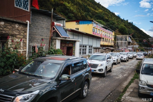 1538047278187253PNQb.jpg 玛嘉沟7.jpg