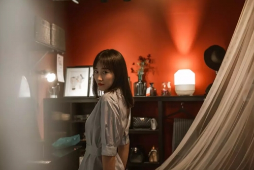 15725823316458877CWi.jpg 3.jpg