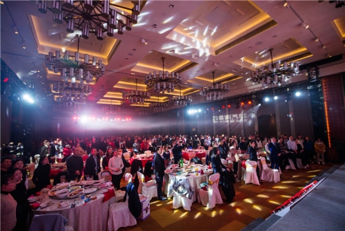 157940135225591349Kp.jpg AA0Q9453.jpg